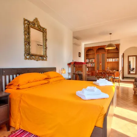 Bed & Breakfast Nel 3*