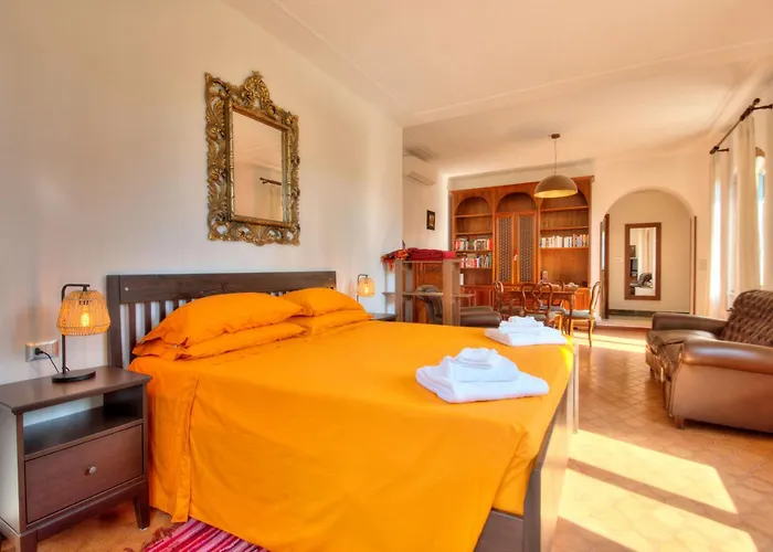 Bed & Breakfast Nel 4*